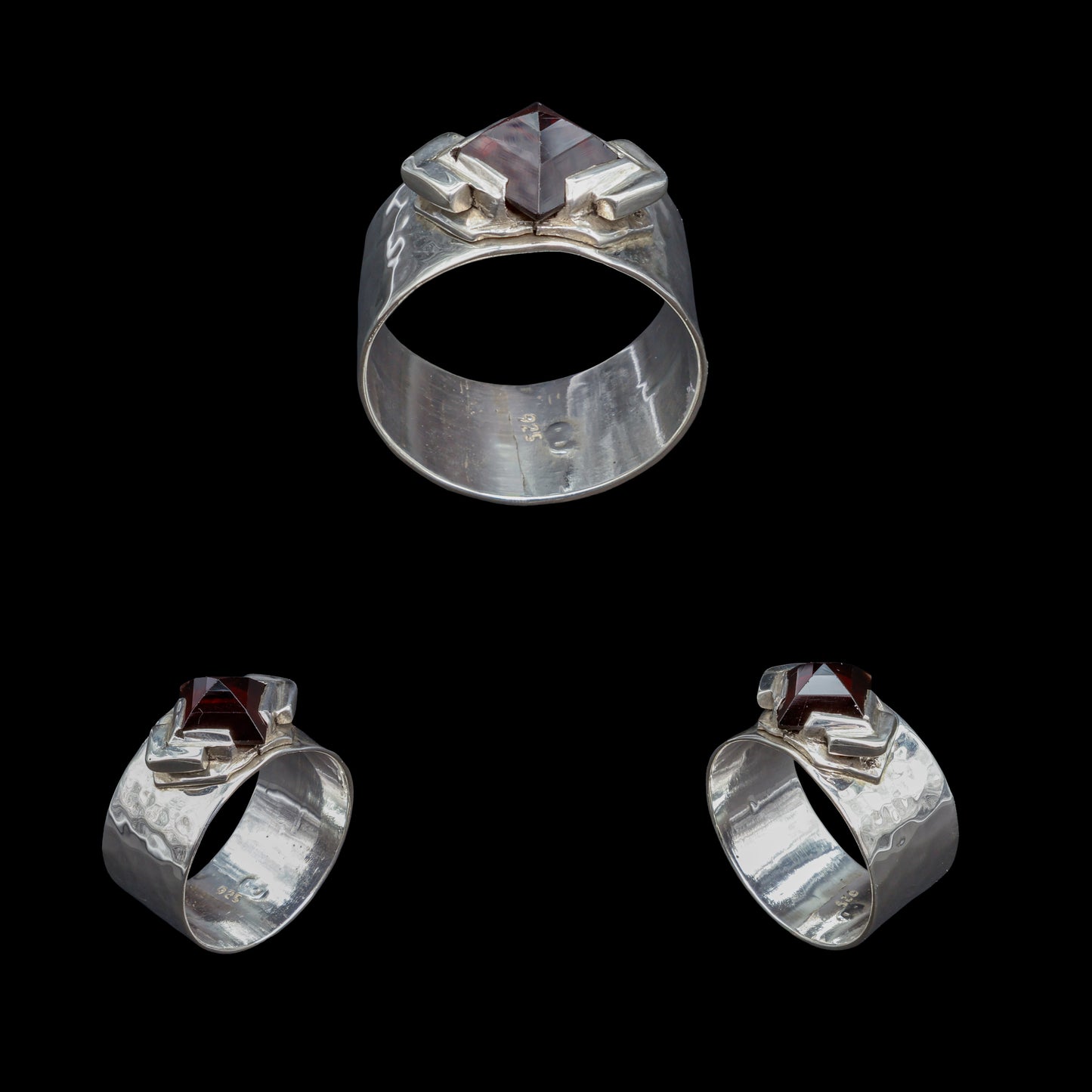 Anillo de Granate Almandino