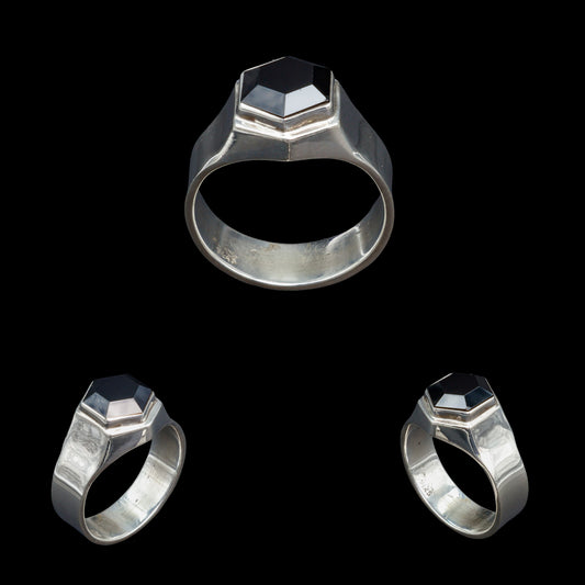 Anillo de Obsidiana