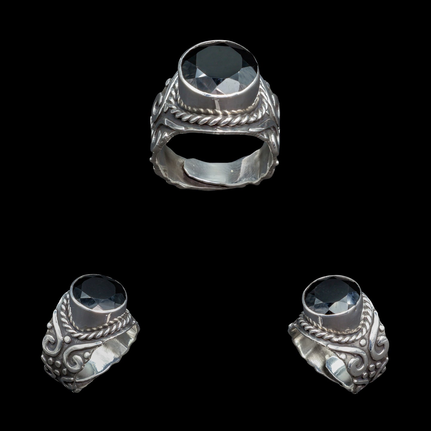 Anillo de Turmalina Negra