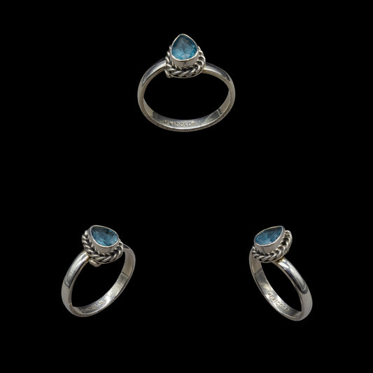 Anillo de Topacio